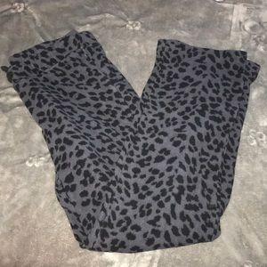Old navy drawstring Leopard PJ PANTS